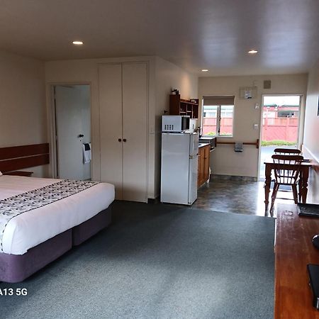 Anatoki Lodge Motel Takaka Luaran gambar